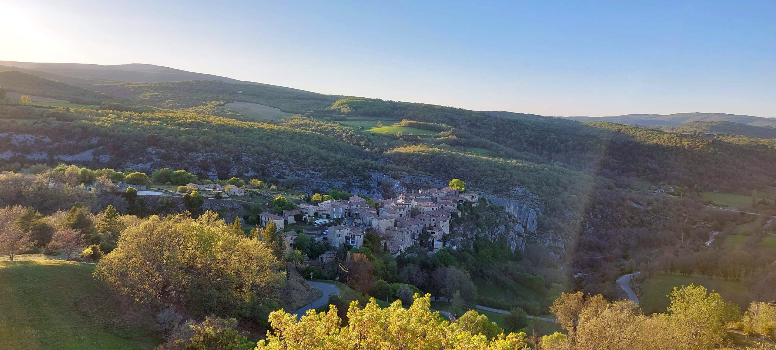 Village Oppedette dans le luberon en Provence